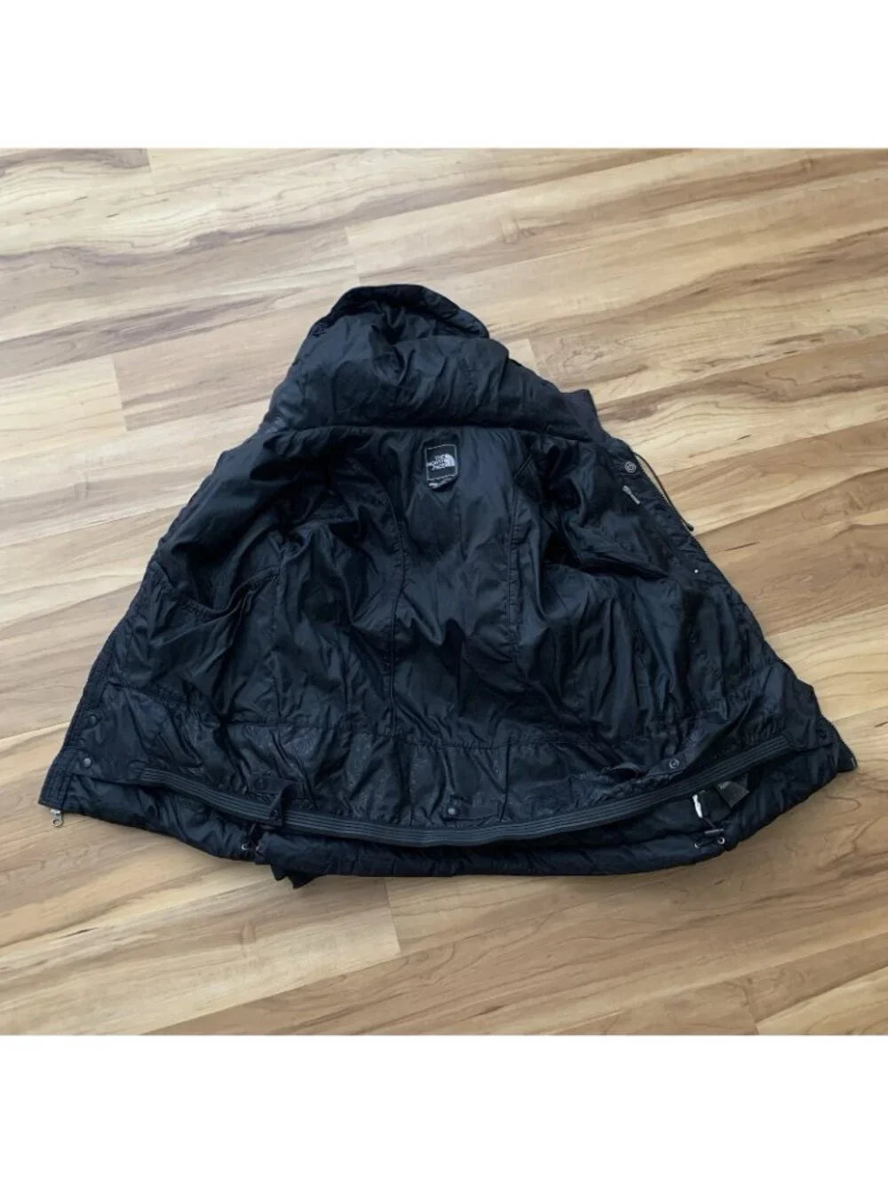 The North Face Women's Medium Black Aconcagua 3 Puffer Down Jacket READ